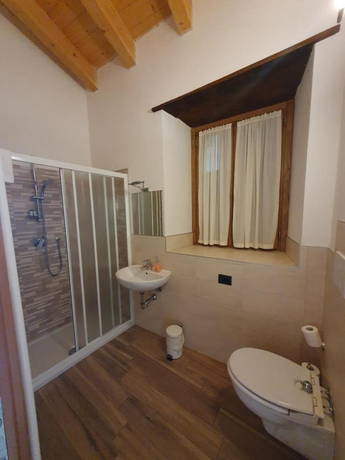 La Tana Del Tasso Rooms&Breakfast Camerata Cornello Luaran gambar