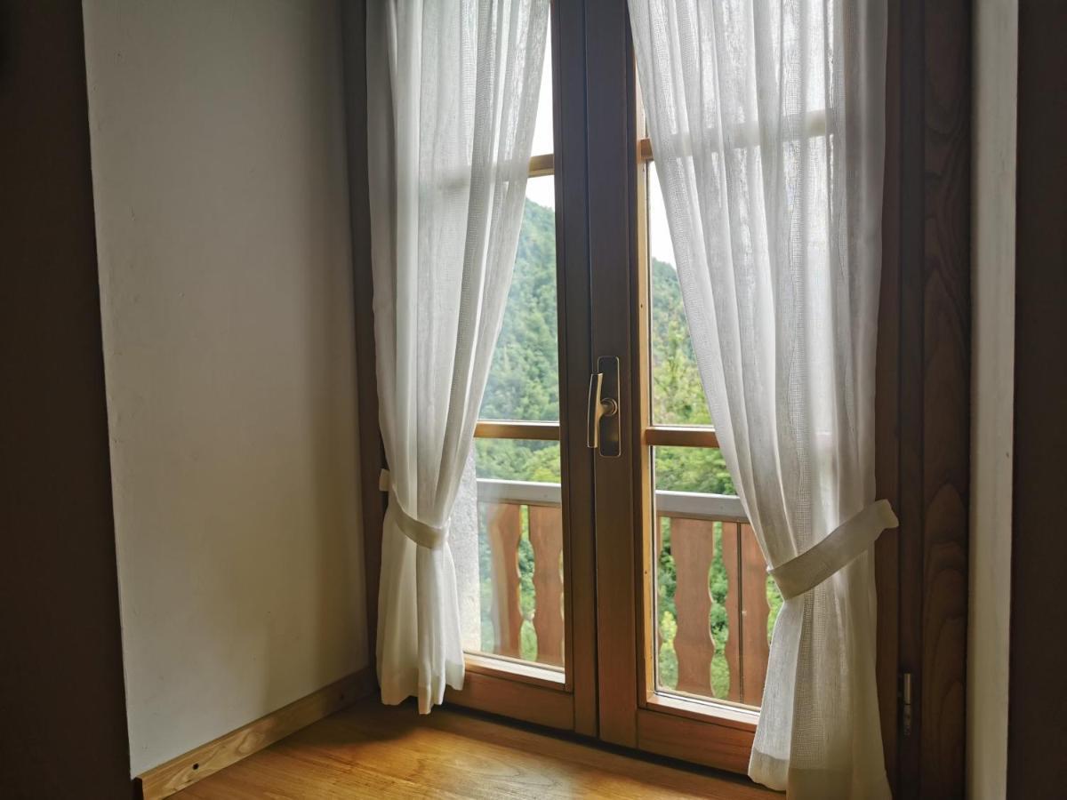 La Tana Del Tasso Rooms&Breakfast Camerata Cornello Luaran gambar