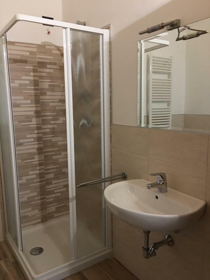 La Tana Del Tasso Rooms&Breakfast Camerata Cornello Luaran gambar